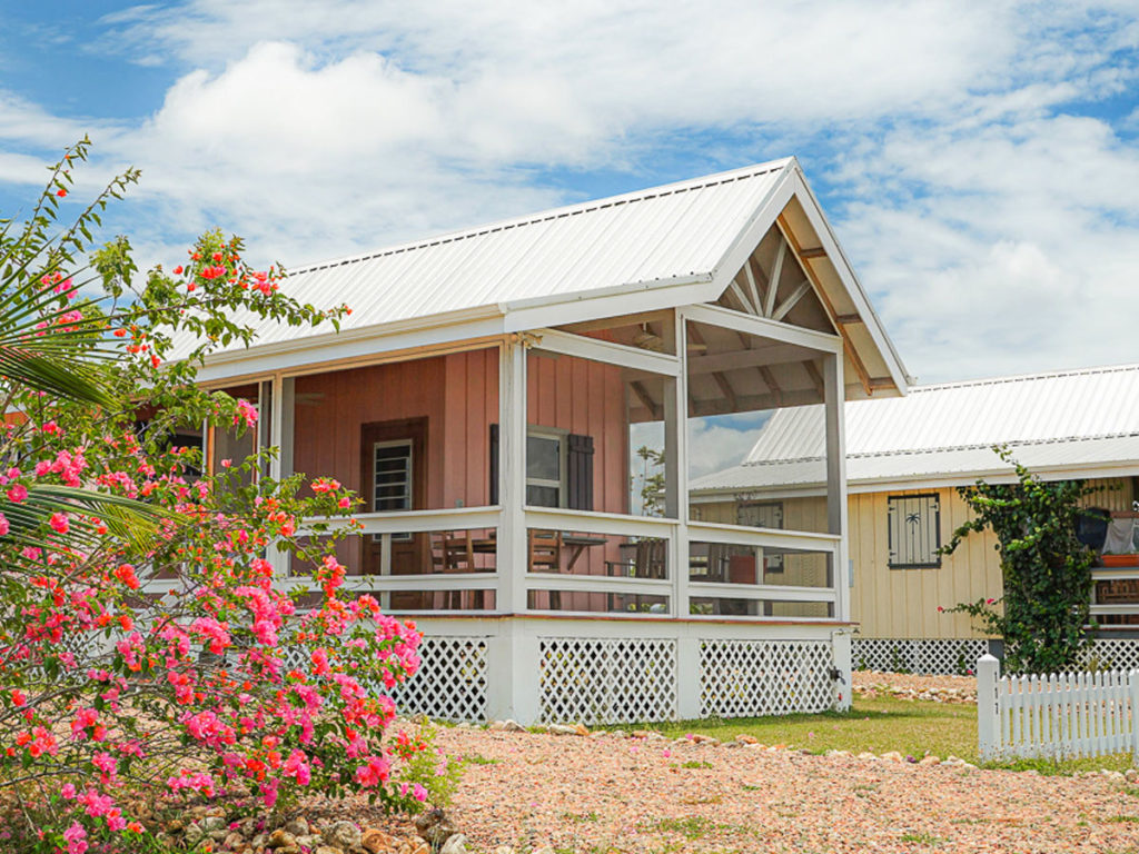 An Off-Grid Cottage in Belize
